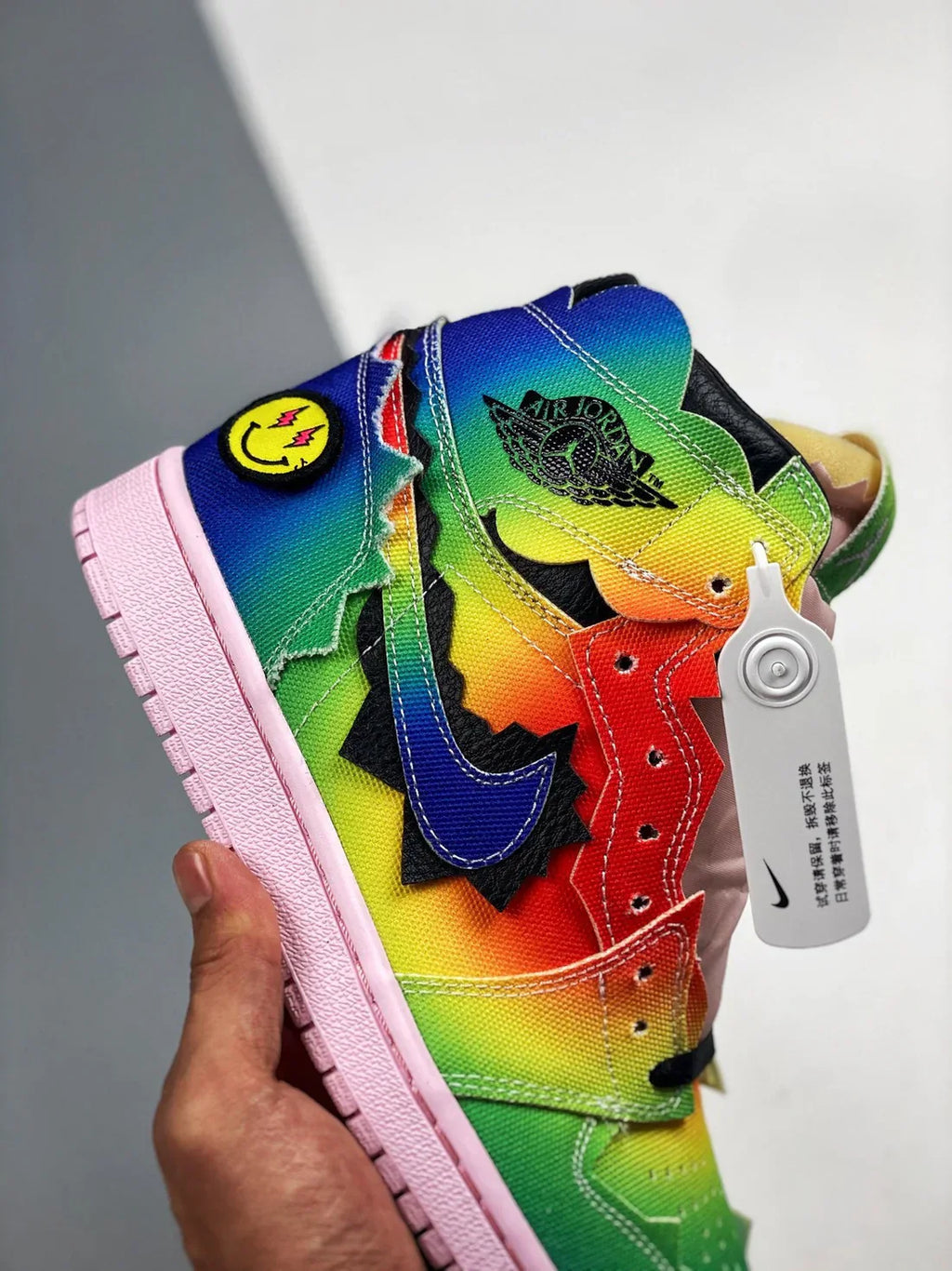AIR JORDAN 1 MID
