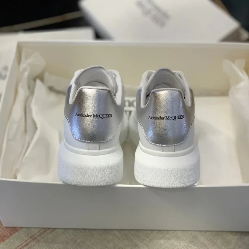 ALEXANDER MCQUEEN
